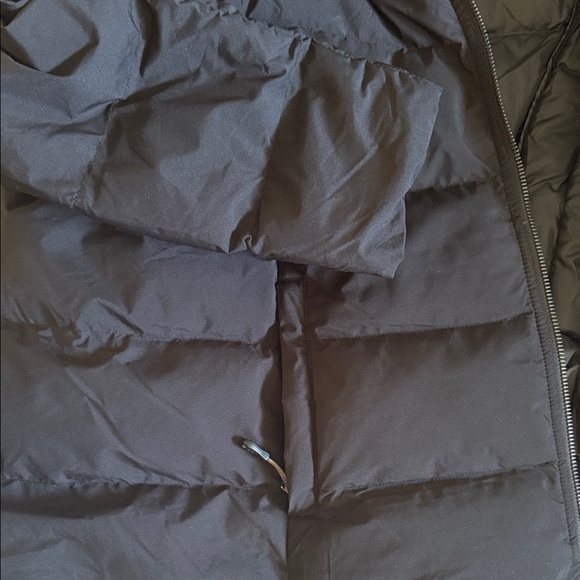 32 Degrees Women’s Black Puffer Jacket - Picture 6 of 8